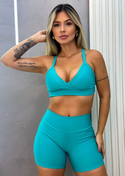 Conjunto Fitness Short e Top Cós Alto Neutros